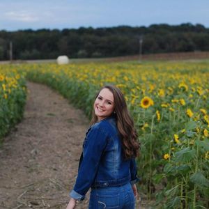 Meet your Posher, Natalie